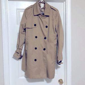 H & M beige trench coat